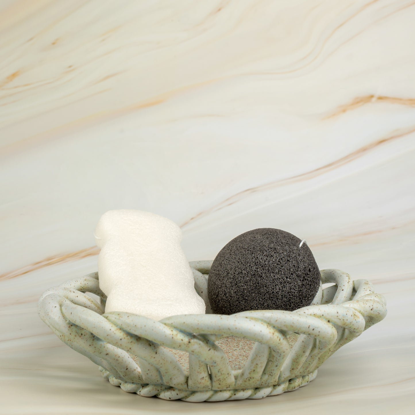 Konjac Facial Sponge - Charcoal-Infused